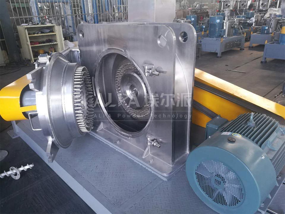 Guangdong company ordered  modified milling equipment